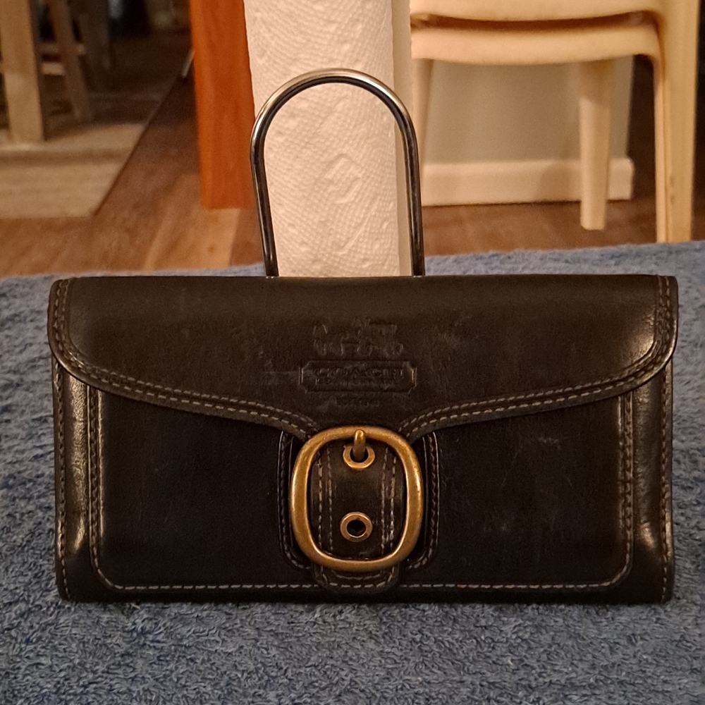 Coach bleecker Checkbook wallet
